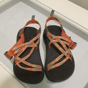 Chaco kids-junior sz 4 or 35 multi strap sandal